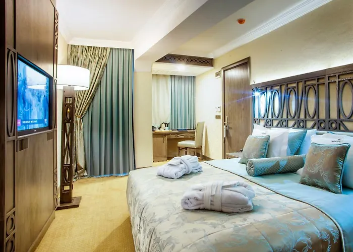 Cadence Design Hotel