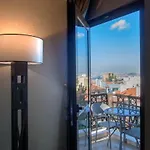 Hotell Cadence Design 3*